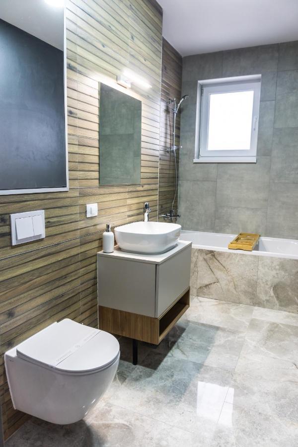Koa - Moon Penthouse Apartamento Braşov Exterior foto