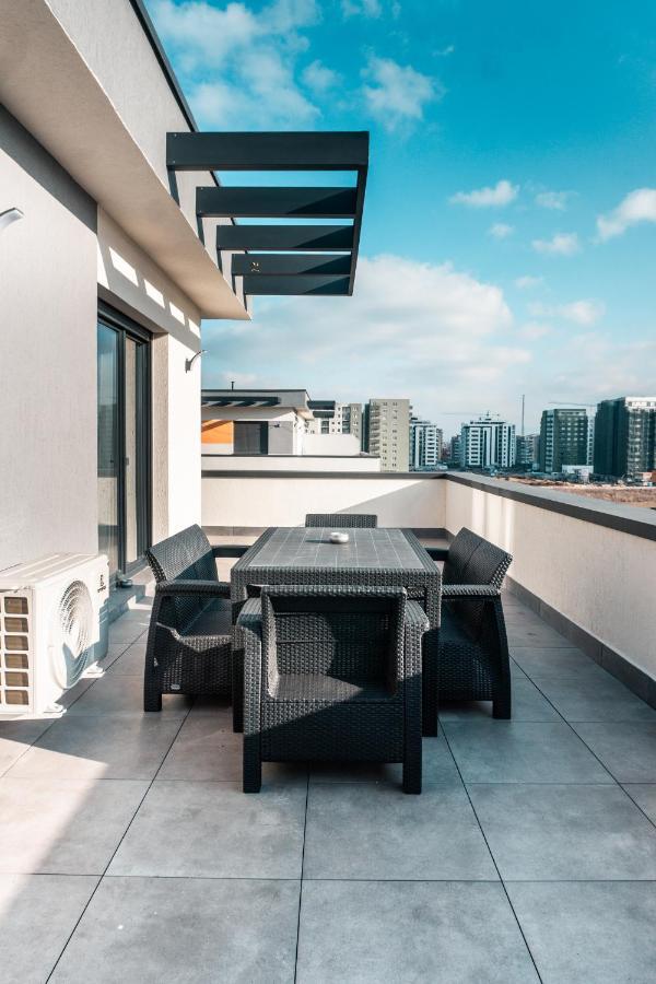 Koa - Moon Penthouse Apartamento Braşov Exterior foto