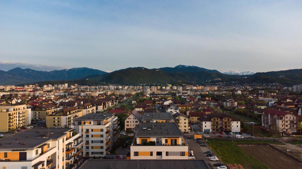 Koa - Moon Penthouse Apartamento Braşov Exterior foto