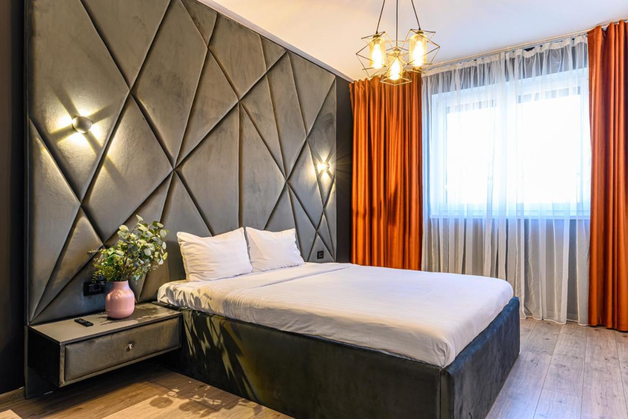 Koa - Moon Penthouse Apartamento Braşov Exterior foto