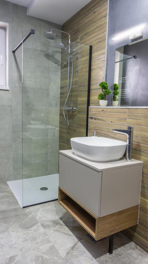 Koa - Moon Penthouse Apartamento Braşov Exterior foto
