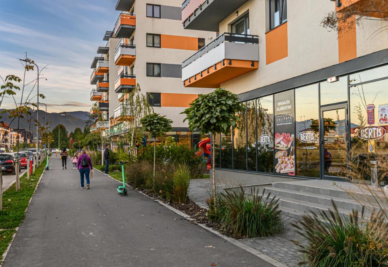Koa - Moon Penthouse Apartamento Braşov Exterior foto