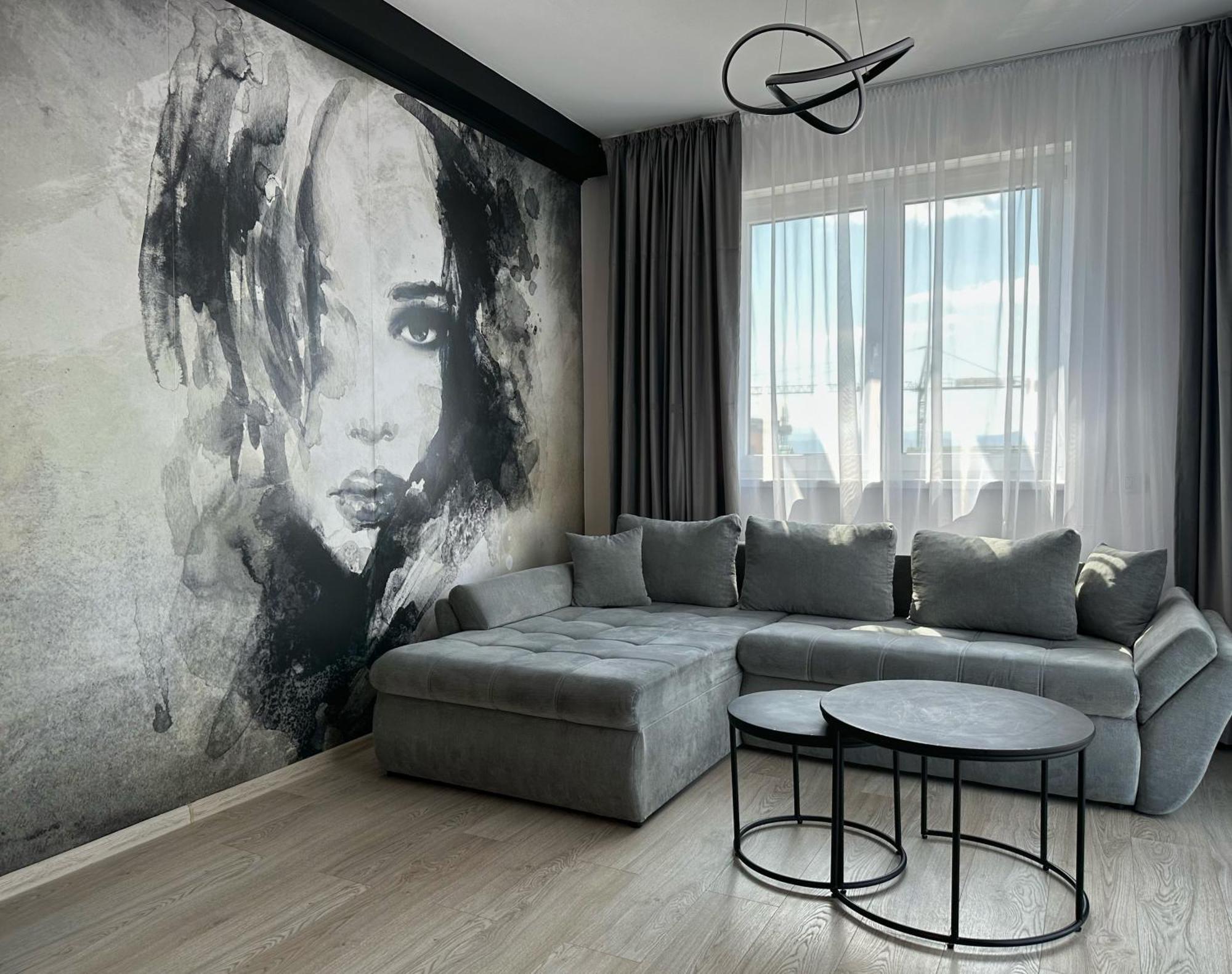 Koa - Moon Penthouse Apartamento Braşov Exterior foto