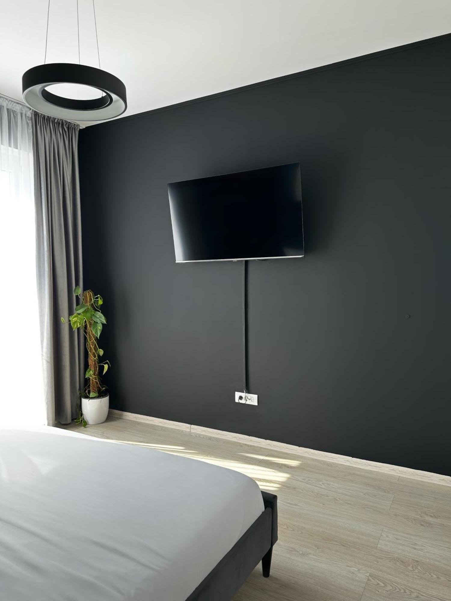Koa - Moon Penthouse Apartamento Braşov Exterior foto
